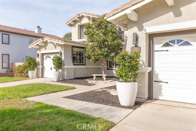 Detail Gallery Image 10 of 67 For 457 Grapevine Dr, Corona,  CA 92882 - 4 Beds | 3/1 Baths