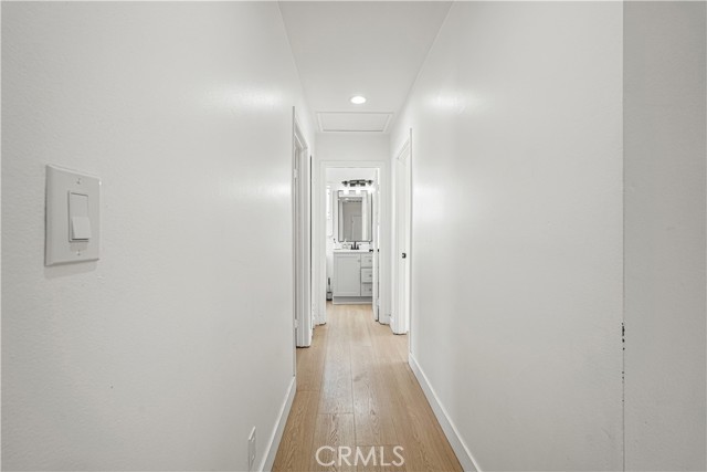 Detail Gallery Image 8 of 20 For 30257 Trellis Rd, Val Verde,  CA 91384 - 3 Beds | 2 Baths