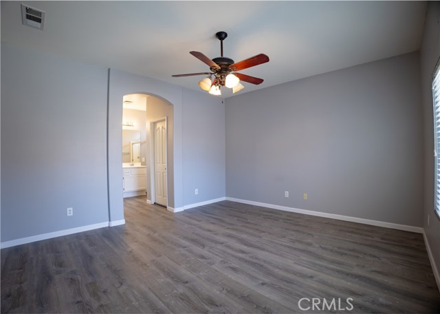 13366 Viejo Circle, Victorville CA: https://media.crmls.org/medias/6ccd361d-1471-4f3a-b981-5392fb04fa6f.jpg