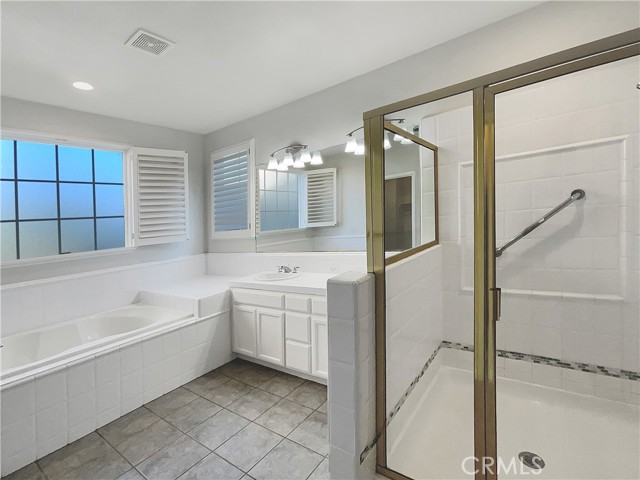 Detail Gallery Image 22 of 27 For 51 Village Square, Pleasant Hill,  CA 94523 - 3 Beds | 3/1 Baths