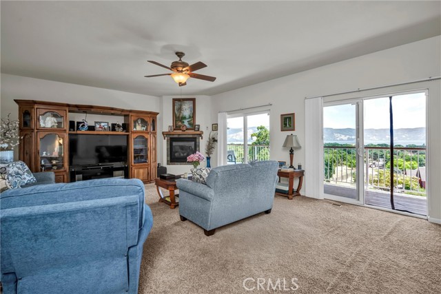 4445 Eucalyptus Avenue, Lakeport CA: https://media.crmls.org/medias/6ccdcf34-33ad-4c5c-b60b-67767cf196ce.jpg