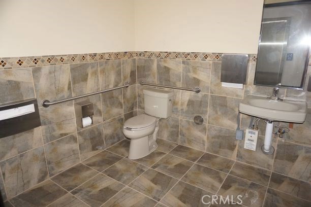  Commercial for Sale in Newbury Park, California