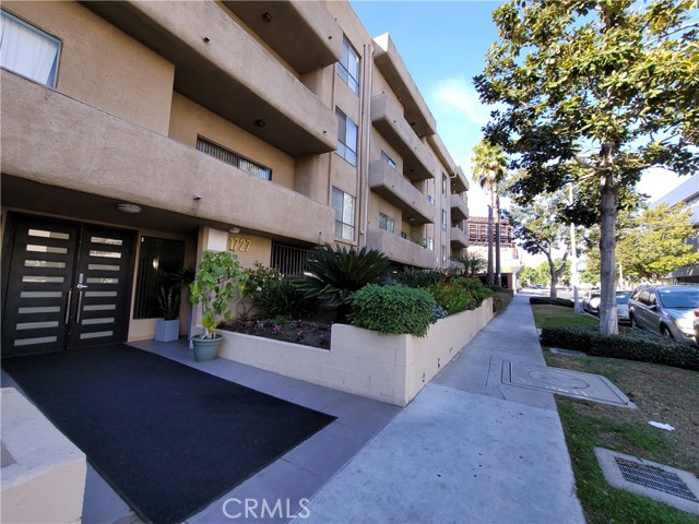 Image 2 for 1727 S.Bentley Ave #108, Los Angeles, CA 90025