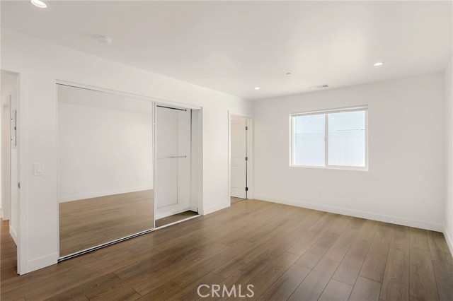 8144 Louise Avenue, Northridge CA: https://media.crmls.org/medias/6ccfa13e-9c4e-4819-873b-30d1e5c72c5d.jpg