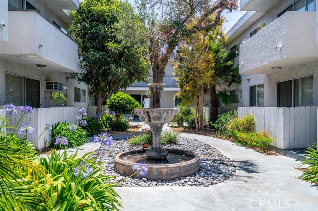 2884 Sawtelle Boulevard, Los Angeles CA: https://media.crmls.org/medias/6cd05dfd-1207-4174-a01b-b89909308478.jpg