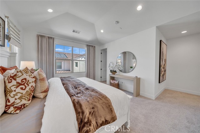 162 Somera, Irvine CA: https://media.crmls.org/medias/6cd06ae4-846d-40bd-8a6d-9666d089f589.jpg