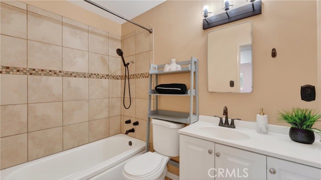 Detail Gallery Image 16 of 21 For 10401 Dakota, Garden Grove,  CA 92843 - 3 Beds | 2 Baths