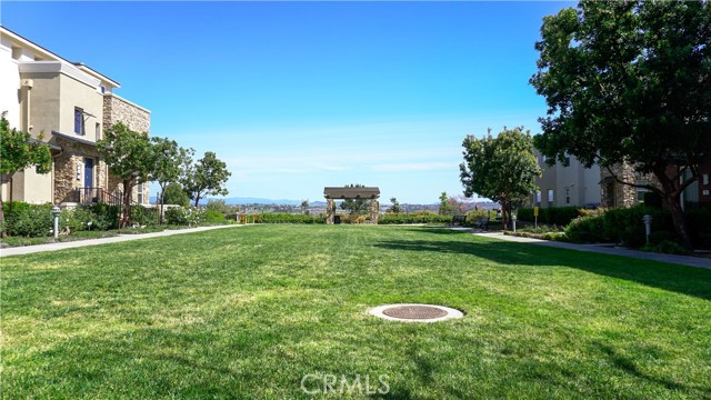 77 Brownstone Way, Aliso Viejo CA: https://media.crmls.org/medias/6cd1f570-e8bf-4307-8f3c-48dcecd780a8.jpg