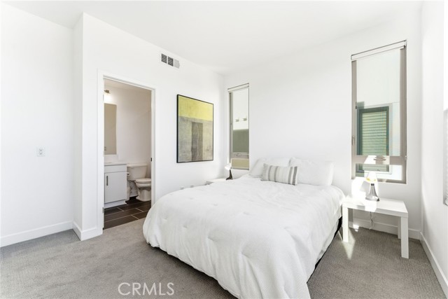 Detail Gallery Image 20 of 35 For 70 Ebb Tide, Newport Beach,  CA 92663 - 3 Beds | 3/1 Baths