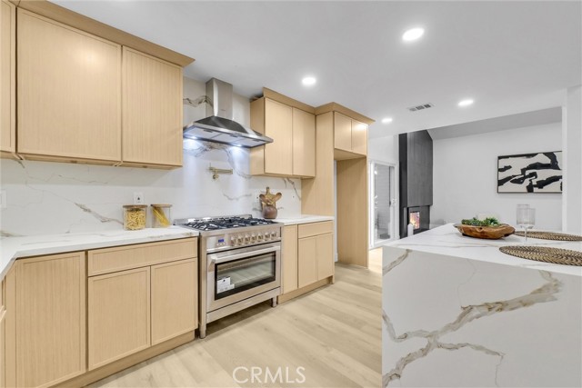 Detail Gallery Image 3 of 15 For 19811 Sienna Lane, Yorba Linda,  CA 92886 - 3 Beds | 2 Baths