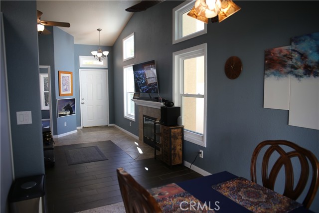 Detail Gallery Image 8 of 14 For 31838 via Barraza, Temecula,  CA 92592 - 3 Beds | 2 Baths