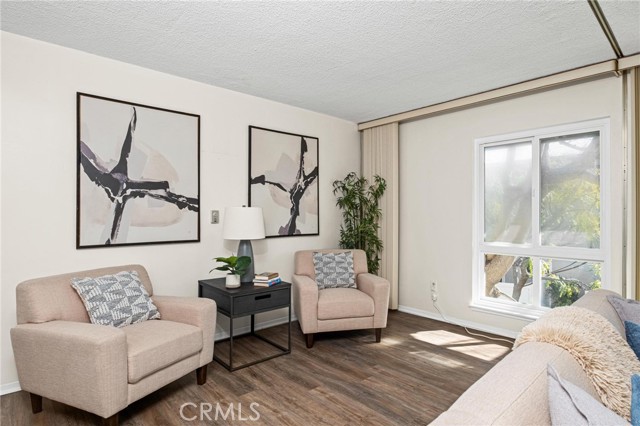 1745 Maple Avenue, Torrance CA: https://media.crmls.org/medias/6cd4ad95-d131-43ca-b479-4c0dbd973e8a.jpg