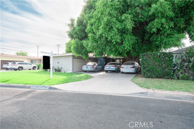 Detail Gallery Image 2 of 24 For 11737 Bellman Ave, Downey,  CA 90241 - – Beds | – Baths
