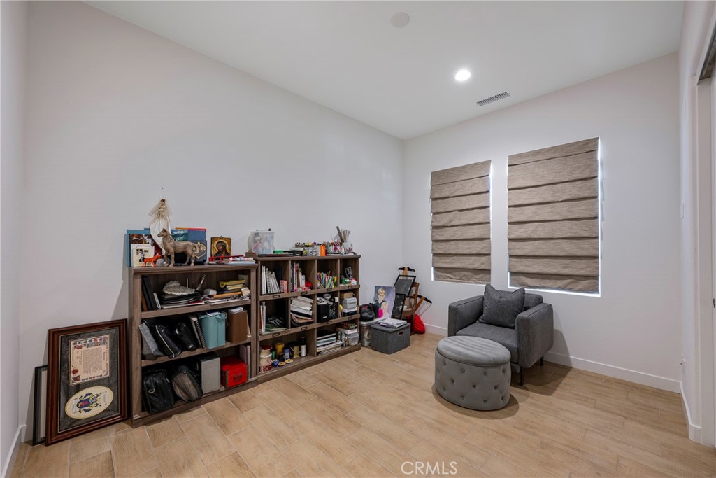 MLS #CV25188068 image #59