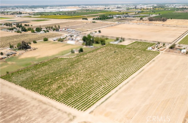 Detail Gallery Image 1 of 2 For 5223 S Elm Ave, Fresno,  CA 93706 - 3 Beds | 1 Baths