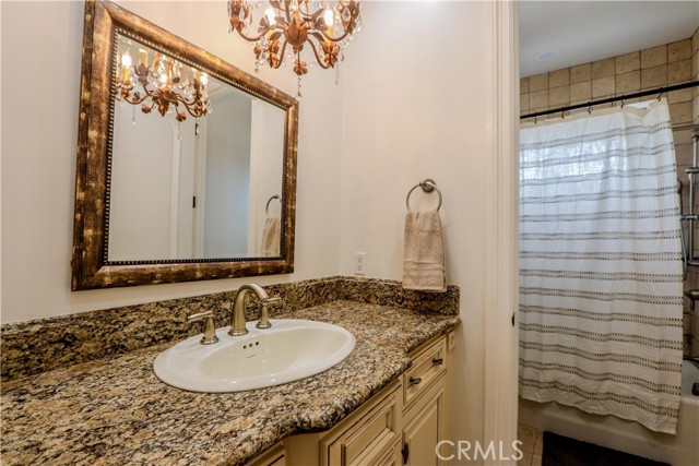 23180 Gray Fox Drive, Canyon Lake CA: https://media.crmls.org/medias/6cd71e5b-6e73-4ee4-8807-a6d011860b2f.jpg