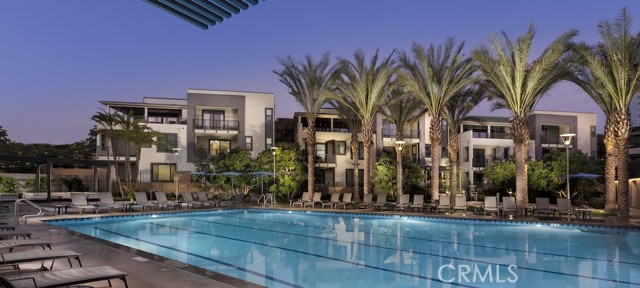 31 Soho, Irvine CA: https://media.crmls.org/medias/6cd75bc7-68fd-48fa-8805-a1029c545709.jpg