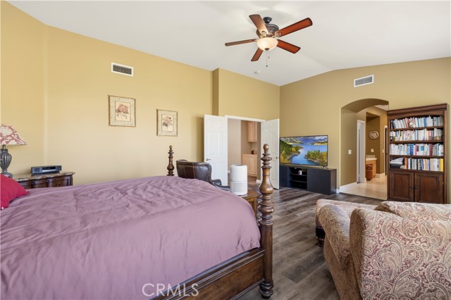 Image 53 of 75 For 5861 Mustang Drive