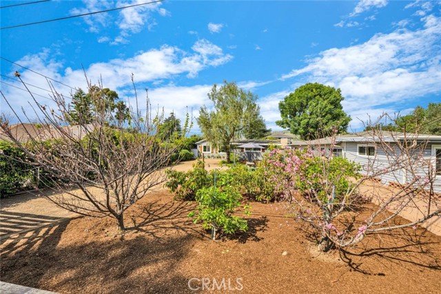 Detail Gallery Image 15 of 21 For 20101 E Clark Ave, Orange,  CA 92869 - 2 Beds | 1/1 Baths