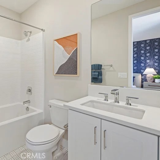 Detail Gallery Image 24 of 42 For 24325 Camino Oceano, Valencia,  CA 91354 - 5 Beds | 5/1 Baths