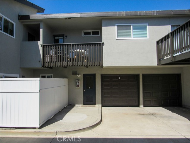 Detail Gallery Image 7 of 27 For 16972 Lynn Ln, Huntington Beach,  CA 92649 - – Beds | – Baths