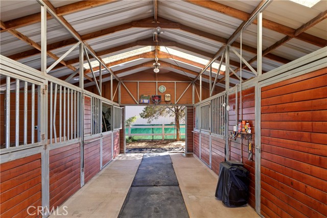 Image 53 of 75 For 17325 High Country Circle