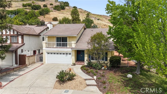 7169 Castle Peak Drive, West Hills CA: https://media.crmls.org/medias/6cd9833f-8829-4c85-8bd9-09c6b561c638.jpg
