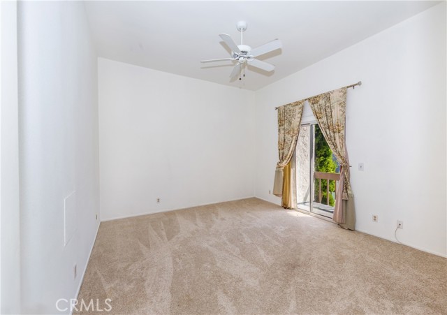 Detail Gallery Image 16 of 29 For 18344 Collins St a,  Tarzana,  CA 91356 - 2 Beds | 2/1 Baths