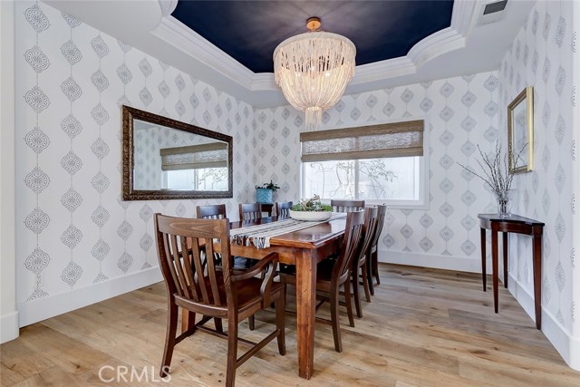 2304 Elm Avenue, Manhattan Beach, California 90266, 5 Bedrooms Bedrooms, ,4 BathroomsBathrooms,Residential,Sold,Elm,SB21197598