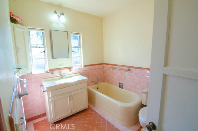 9103 Duarte Road, San Gabriel CA: https://media.crmls.org/medias/6cd9b917-9e97-4e59-a387-8d3c73680c49.jpg