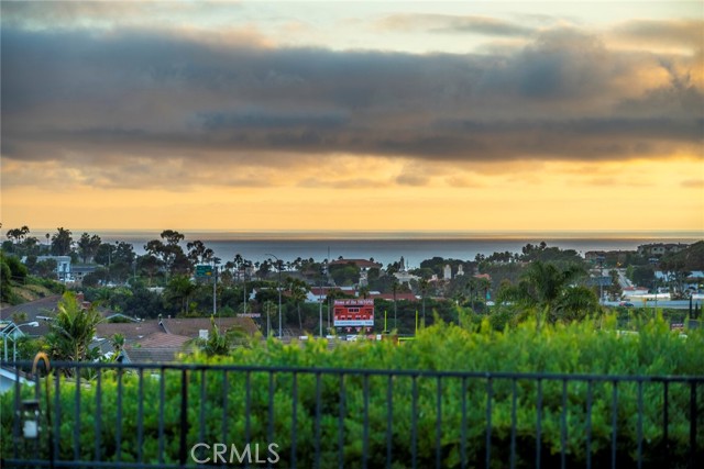 625 Calle Miguel, San Clemente CA: https://media.crmls.org/medias/6cda5480-e257-449f-899f-a29e9c3f88cf.jpg