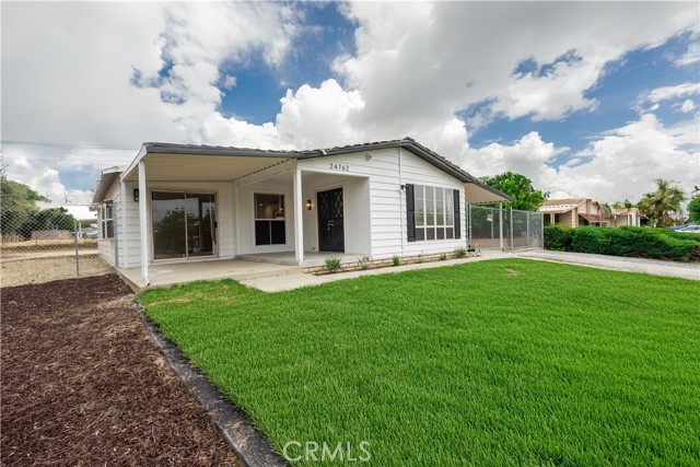 Detail Gallery Image 3 of 31 For 24762 Wendell Dr, Hemet,  CA 92544 - 3 Beds | 2 Baths
