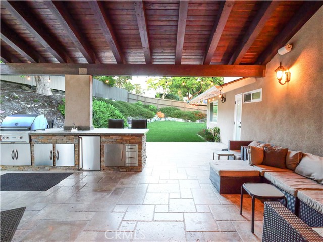 Detail Gallery Image 20 of 24 For 32 Silver Spring, Rolling Hills Estates,  CA 90274 - 4 Beds | 3 Baths