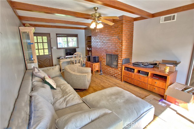 Detail Gallery Image 9 of 31 For 535 Fairmont Dr, San Bernardino,  CA 92404 - 3 Beds | 2/1 Baths