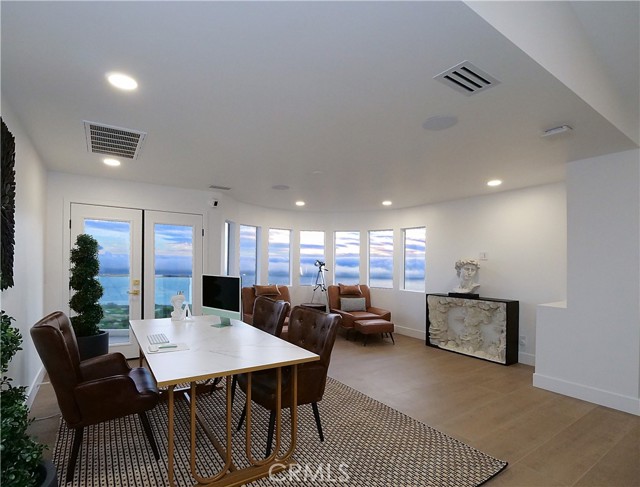 Detail Gallery Image 44 of 58 For 32551 Seacliff Dr, Rancho Palos Verdes,  CA 90275 - 4 Beds | 3/1 Baths