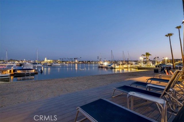 Detail Gallery Image 33 of 41 For 16 Cabrillo St, Newport Beach,  CA 92663 - 2 Beds | 2 Baths