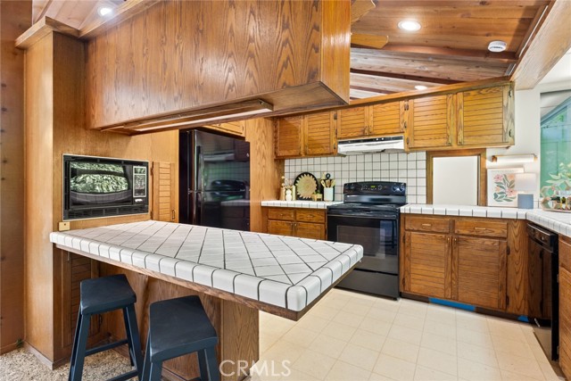 Detail Gallery Image 8 of 37 For 2390 Alamo Ave, Chico,  CA 95926 - 3 Beds | 3 Baths