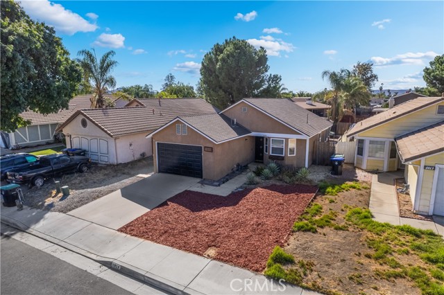 Detail Gallery Image 5 of 33 For 1019 Ivy St, Hemet,  CA 92545 - 2 Beds | 1 Baths