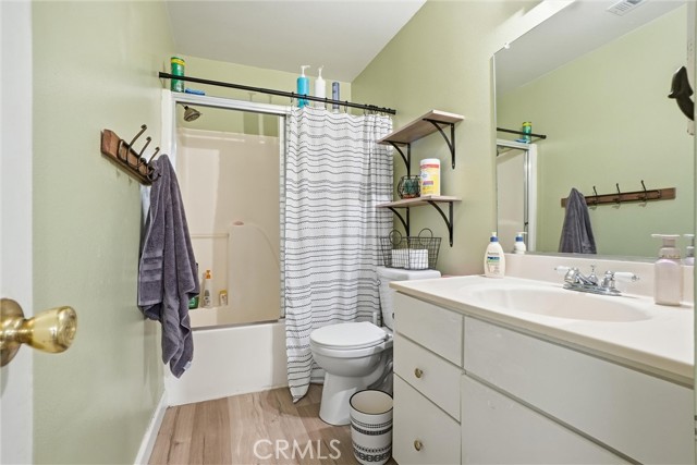 Detail Gallery Image 25 of 42 For 904 S Cornwall, Anaheim,  CA 92804 - 4 Beds | 3 Baths