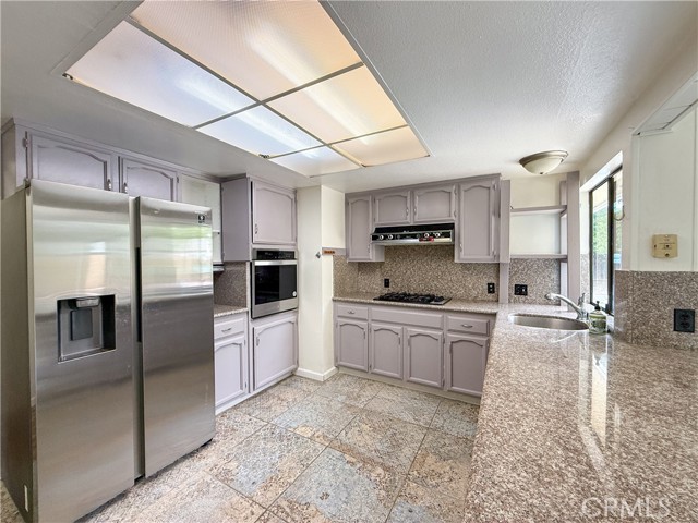 3583 Vernal, Merced CA: https://media.crmls.org/medias/6cdd167d-5d6f-4b05-80ac-e2e0f1d826f2.jpg