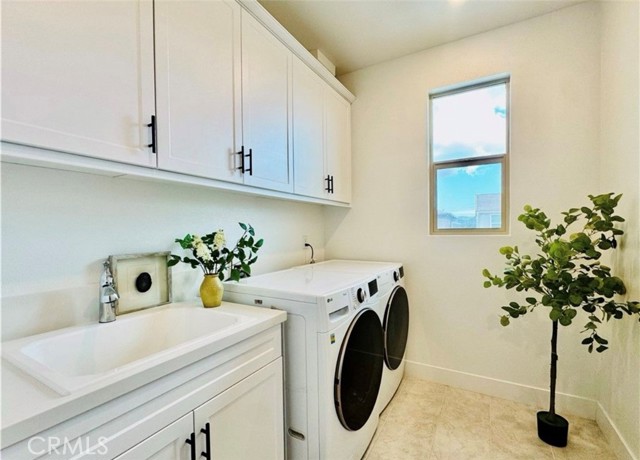 295 Autumn Way, Mission Viejo CA: https://media.crmls.org/medias/6cdd7009-120f-4dbc-bb89-20df68e1c9e9.jpg