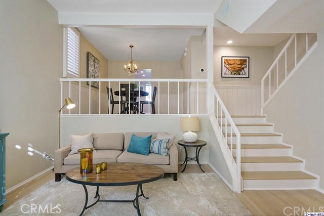 2 Bed Home for Sale in Sherman Oaks, California