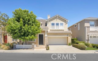 Detail Gallery Image 2 of 31 For 16826 Pembrook Ln, Huntington Beach,  CA 92649 - 4 Beds | 3 Baths