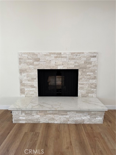 Detail Gallery Image 10 of 21 For 2432 Larchmont, Santa Ana,  CA 92706 - 3 Beds | 2 Baths