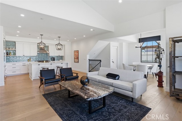 Detail Gallery Image 10 of 36 For 136 Avenida Victoria #C,  San Clemente,  CA 92672 - 2 Beds | 2/1 Baths