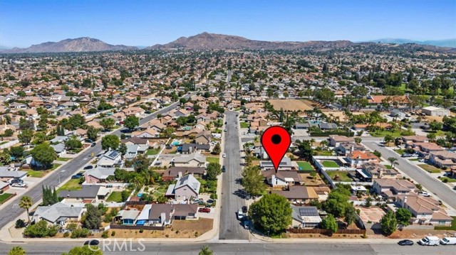 Detail Gallery Image 34 of 36 For 13420 Nutmeg St, Moreno Valley,  CA 92553 - 4 Beds | 2 Baths