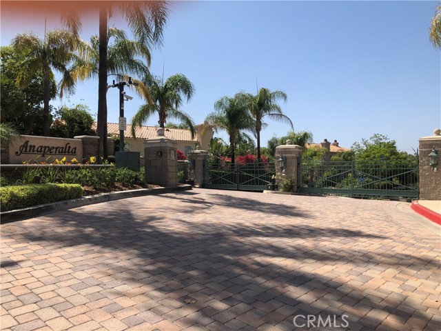 Detail Gallery Image 2 of 60 For 145 S Vista Grande, a,  Anaheim Hills,  CA 92807 - 3 Beds | 2 Baths