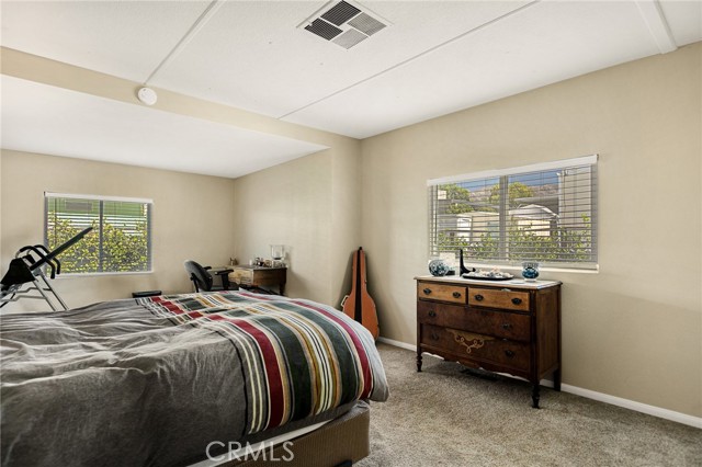 12680 4th St, SPC #29, Yucaipa CA: https://media.crmls.org/medias/6ce53682-6644-4335-9540-7f215ebb0a68.jpg