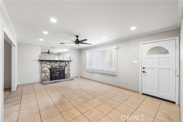 Detail Gallery Image 12 of 55 For 1030 Ventura Ave, Simi Valley,  CA 93065 - 3 Beds | 2 Baths