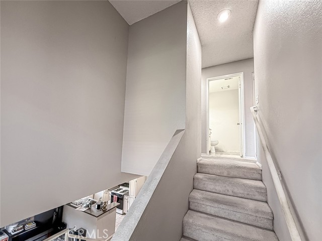 Detail Gallery Image 18 of 39 For 152 Maegan Pl #8,  Thousand Oaks,  CA 91362 - 3 Beds | 2/1 Baths